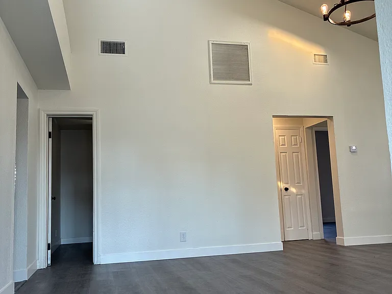 5928 N Orangecrest Ave — Photo 34