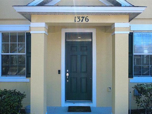 5th image of 1376 Seburn Rd