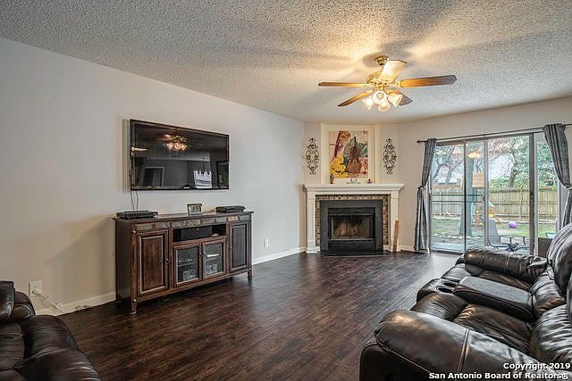 1st image of 9510 Wicklow Dr