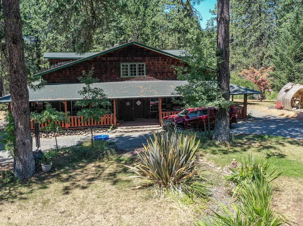1160 Crow Rd, Merlin, OR 97532