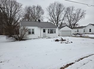 221 E Main St, Tolono, IL 61880