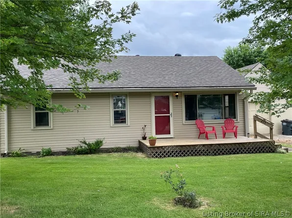 275 Pine Drive, Charlestown, IN 47111