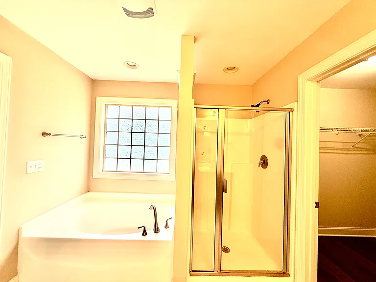 241 Sweet Violet Dr — Photo 29