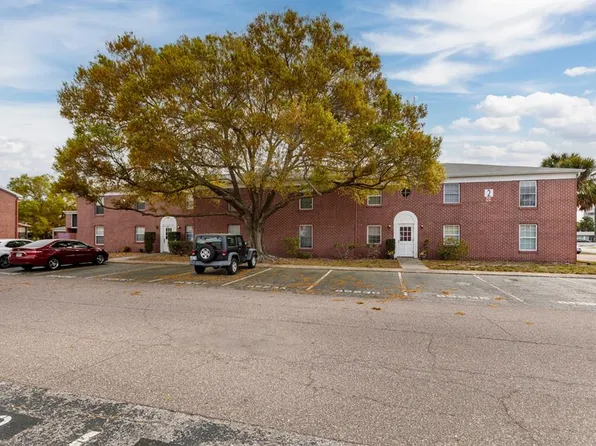 8543 10th St N APT B, Saint Petersburg, FL 33702