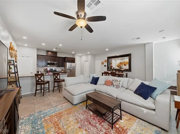 7313 Glistening Star St, North Las Vegas, NV 89084