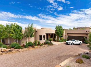 7 Calle Vista, Santa Fe, NM 87507