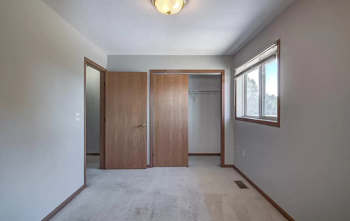Fox Meadow Townhomes - 3205 - 2 — Photo 3