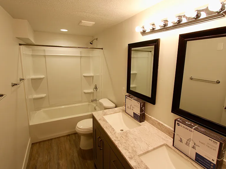 1832 S 1800 E — Photo 14