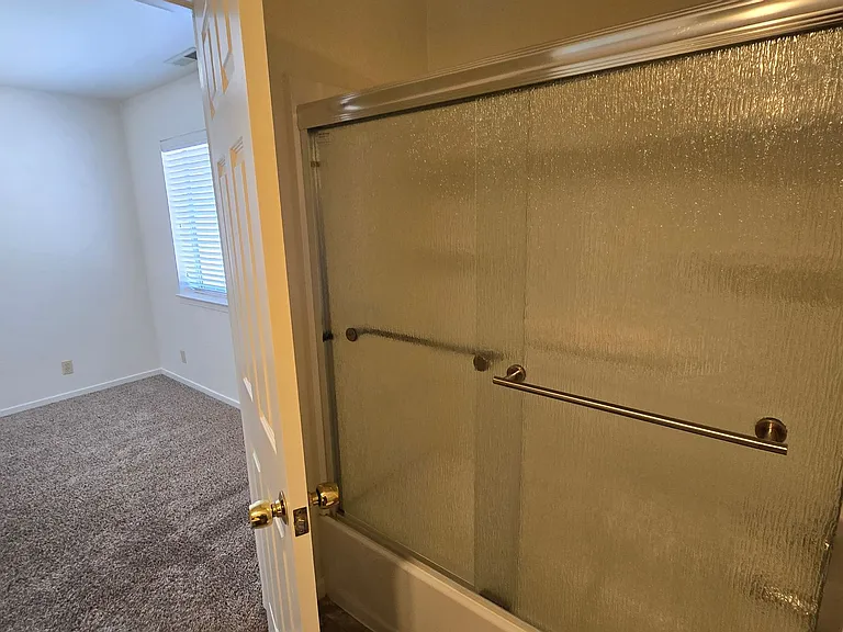 239 Cheney Street — Photo 15