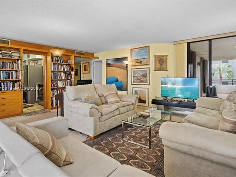 151 SE 15th Rd #CU-502 — Photo 7