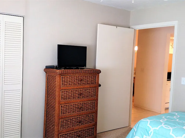 316 Pine Hollow Cir #316 — Photo 22