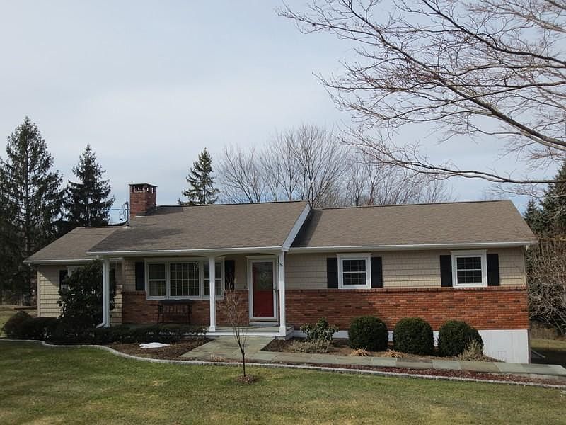 26 Fox Hollow Road