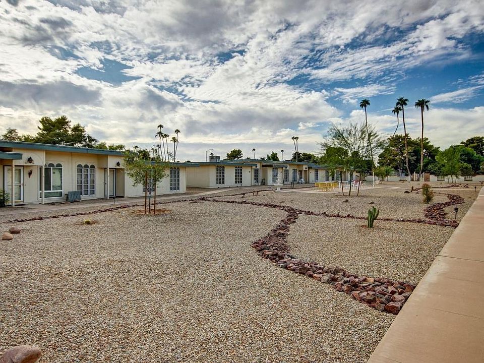 1st image of 9951 W Thunderbird Blvd