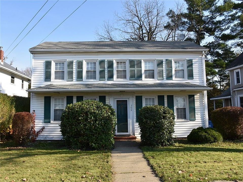 1st image of 705 Alden St