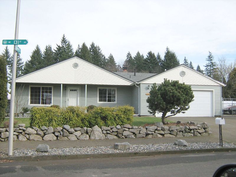 1st image of 4209 NE 131st Ave