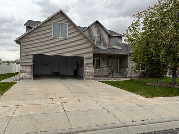 3rd image of 800 Escalante Dr APT 17