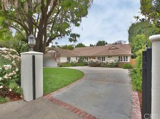 14145 Greenleaf St, Sherman Oaks, CA 91423