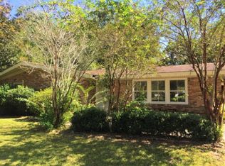 3666 Cumberland Dr, Moss Point, MS 39563