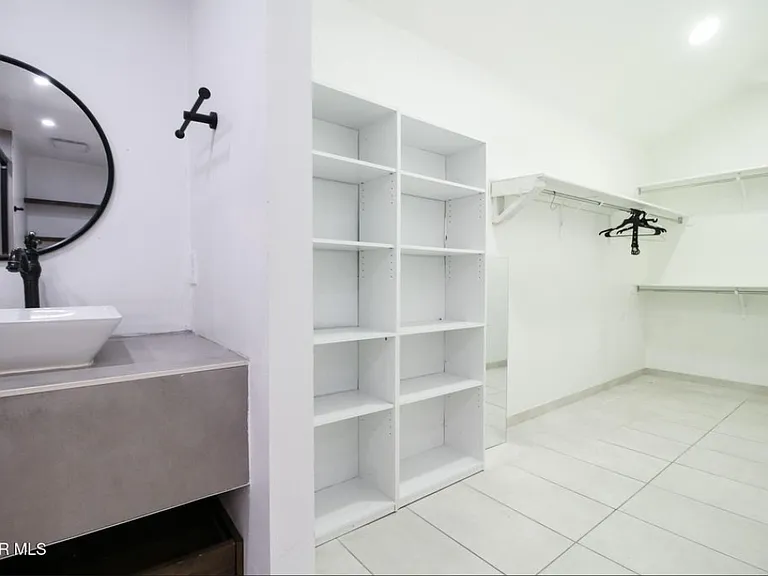 1465 Fito Hernandez St #1 — Photo 16