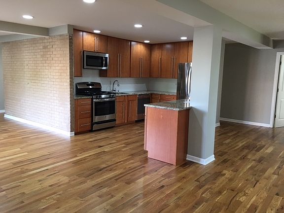 4th image of 5801 N Jersey Ave
