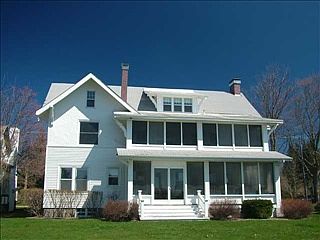 2nd image of 210 E Dixon Ave