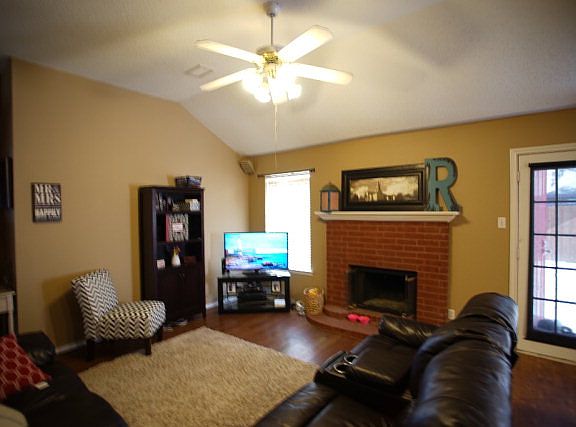 2nd image of 5312 Brazos Ct