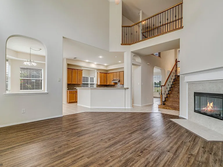 11570 Beeville Dr — Photo 27