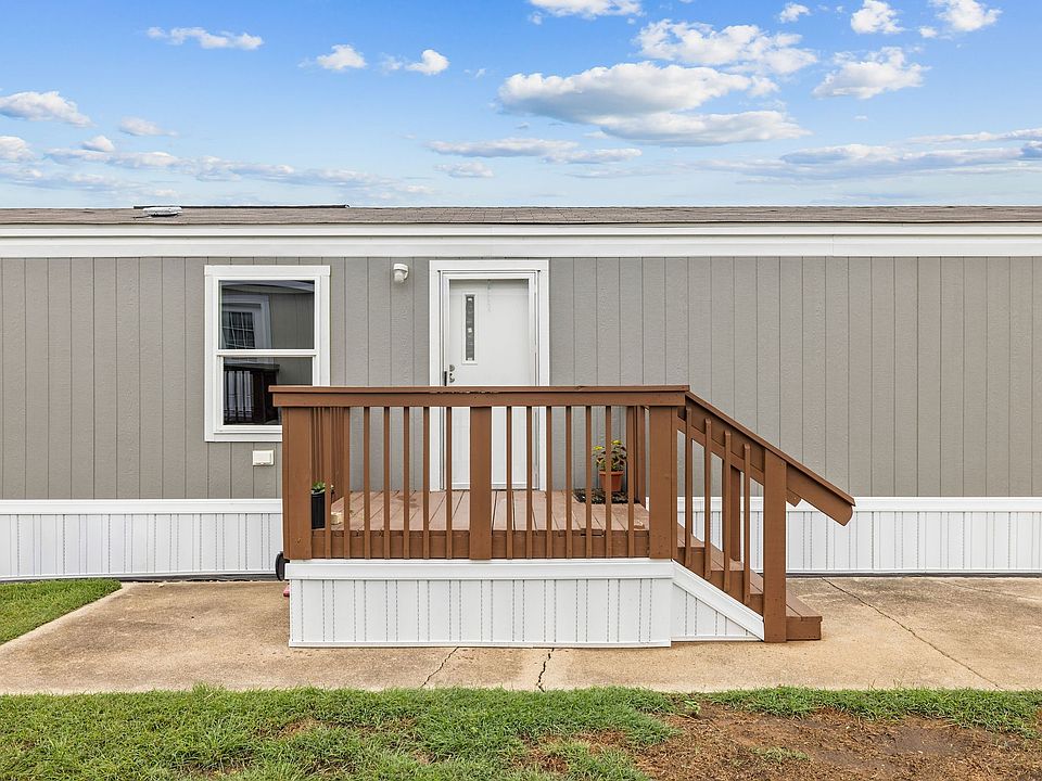 1st image of 5400 Parker Henderson Rd #3