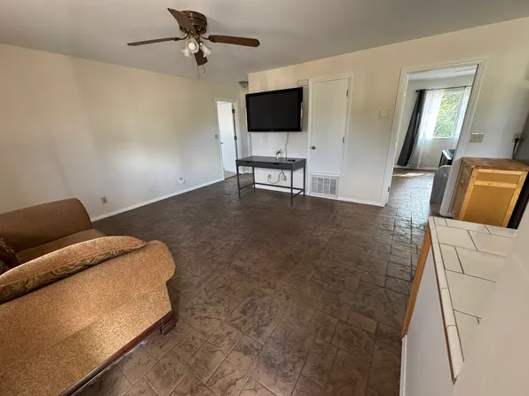 5708-10 Sweetwater Rd, Bonita, CA 91902