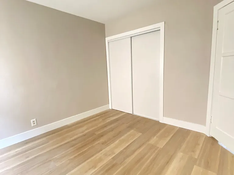 2620 S Barrington Ave #2620 — Photo 14