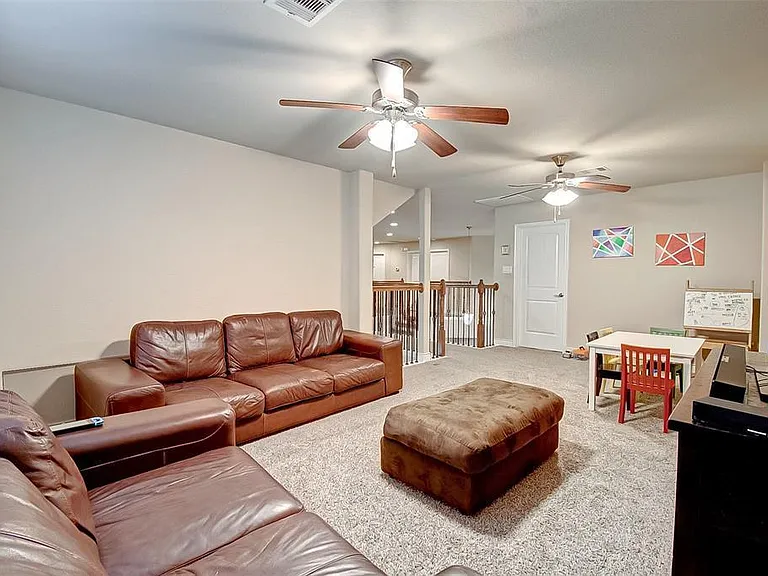 24510 Rossmore Hill Ct — Photo 23