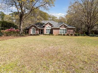 855 Flora Ellen St, Hinesville, GA 31313