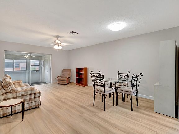 3rd image of 2763 Dudley Drive W #H