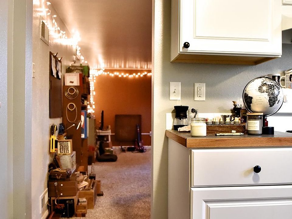 1st image of 2117 7th Ave APT B