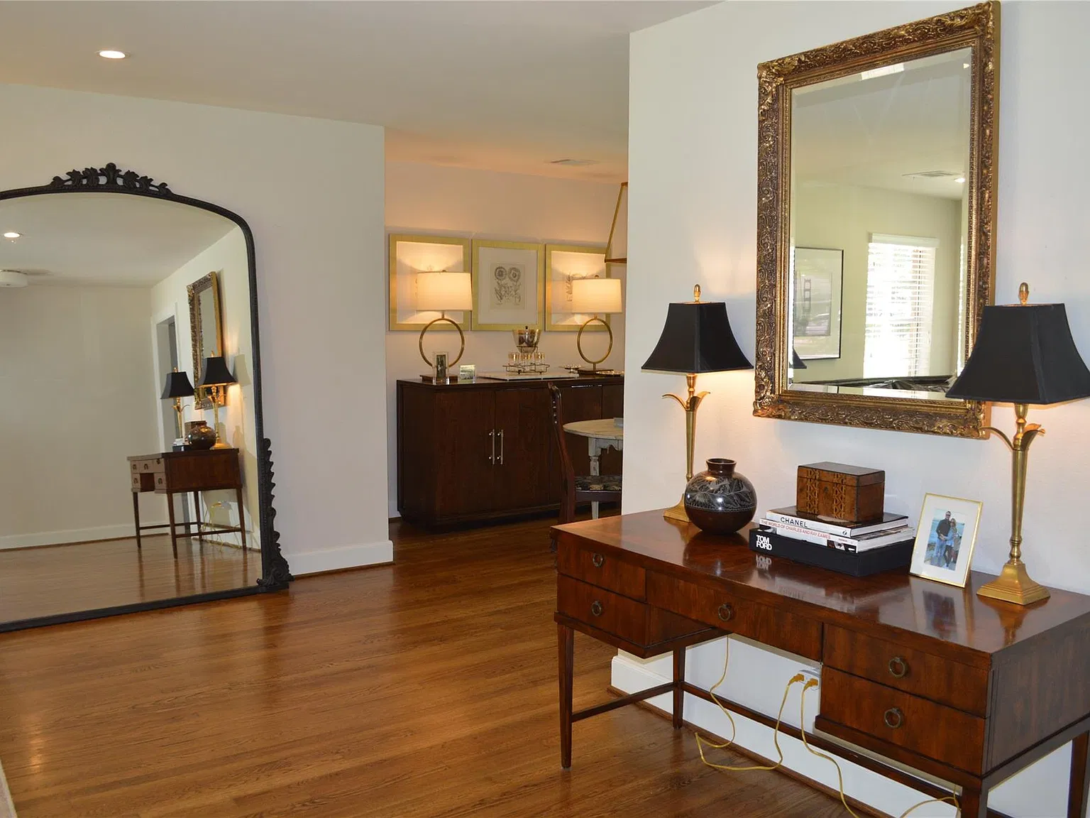 3 bed, 2.0 bath, 1769 sqft, $2,700 — Photo 2