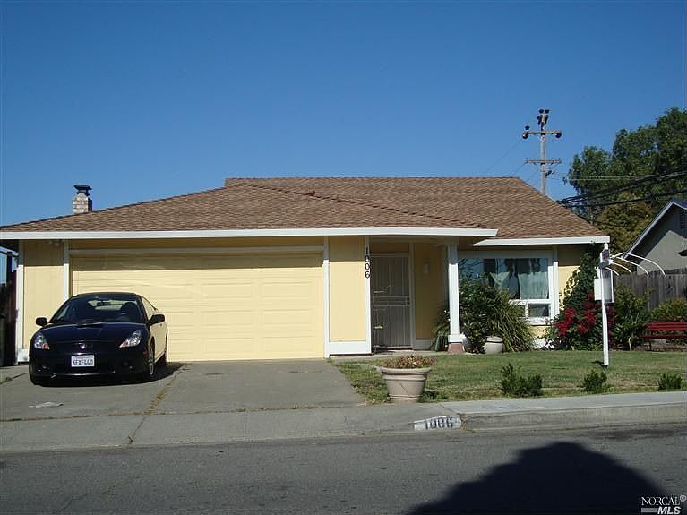 2nd image of Elliott Dr