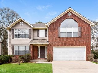 8206 Mahogany Ln, Lithonia, GA 30058