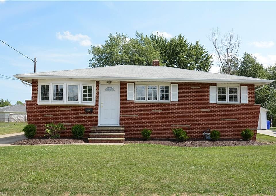 1st image of 15562 Paulding Blvd