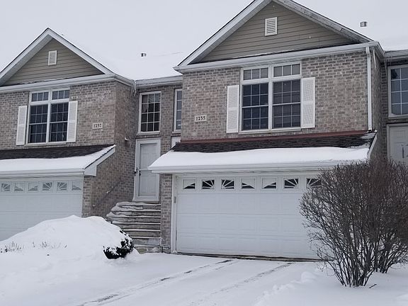 3rd image of 1233 Penny Ln