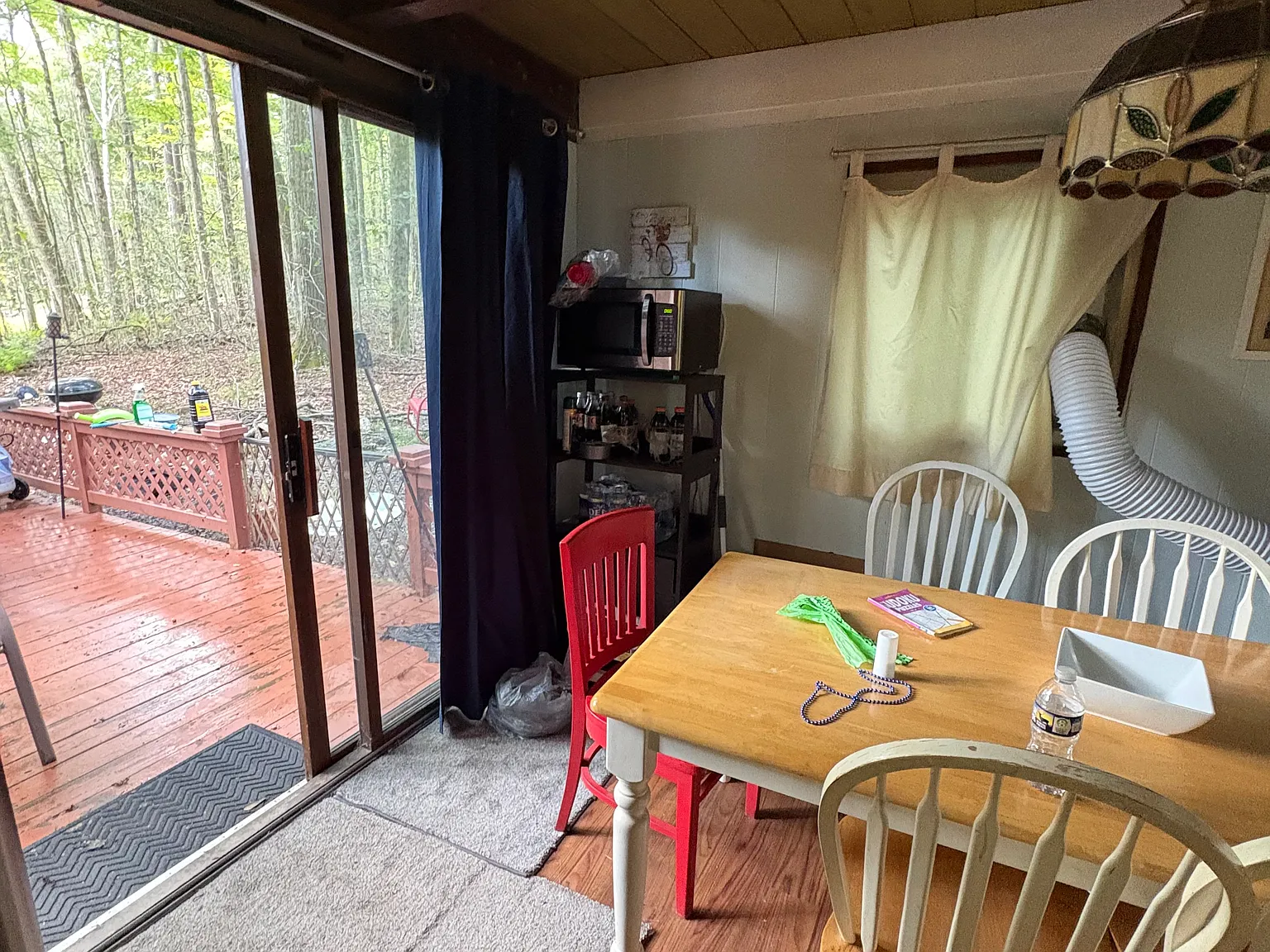 3 bed, 1.5 bath, 1008 sqft, $1,500 — Photo 3
