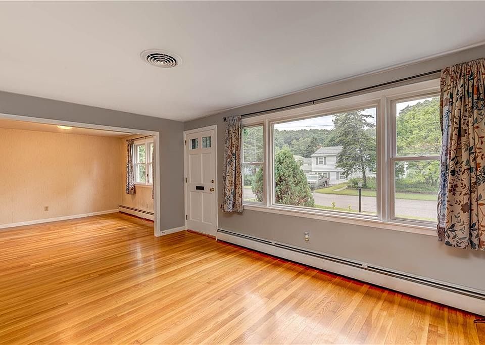 1st image of 66 Cora St