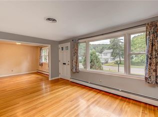 66 Cora St, East Greenwich, RI 02818