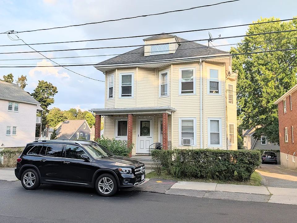 39 Olcott St #39