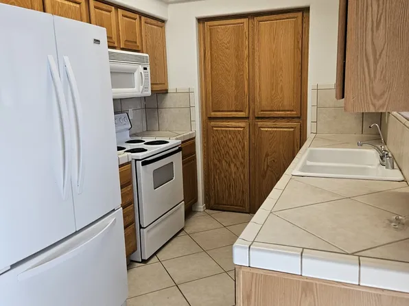 1930 Nugget Dr #101, Lake Havasu City, AZ 86404