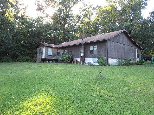 2nd image of 855 Dyson Creek Rd
