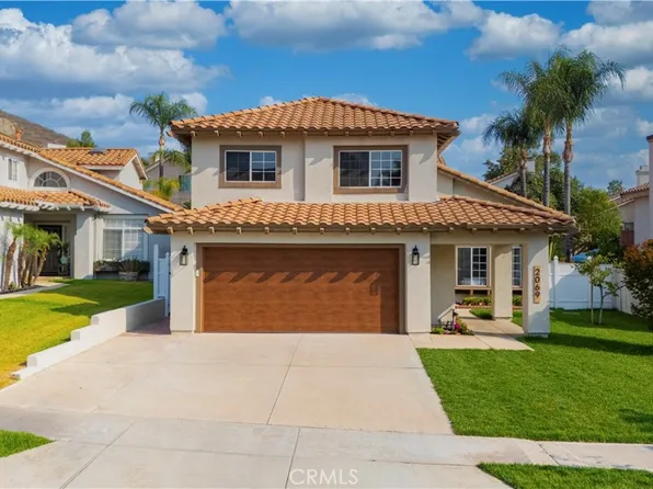 2069 Saddleback Dr, Corona, CA 92879