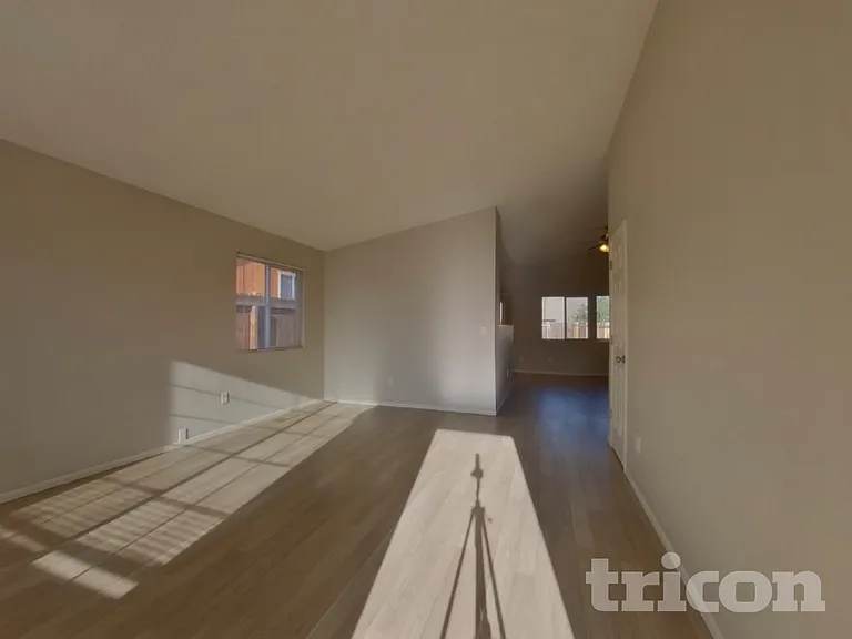 8475 Sopwith Blvd — Photo 4