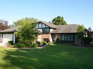 8231 W 141st St, Orland Park, IL 60462
