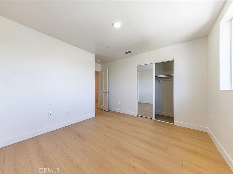 1654 Murchison St — Photo 19