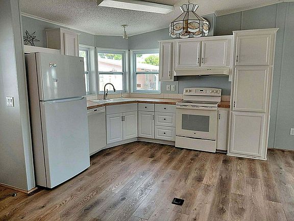 5th image of 1001 Starkey Rd Lot 404